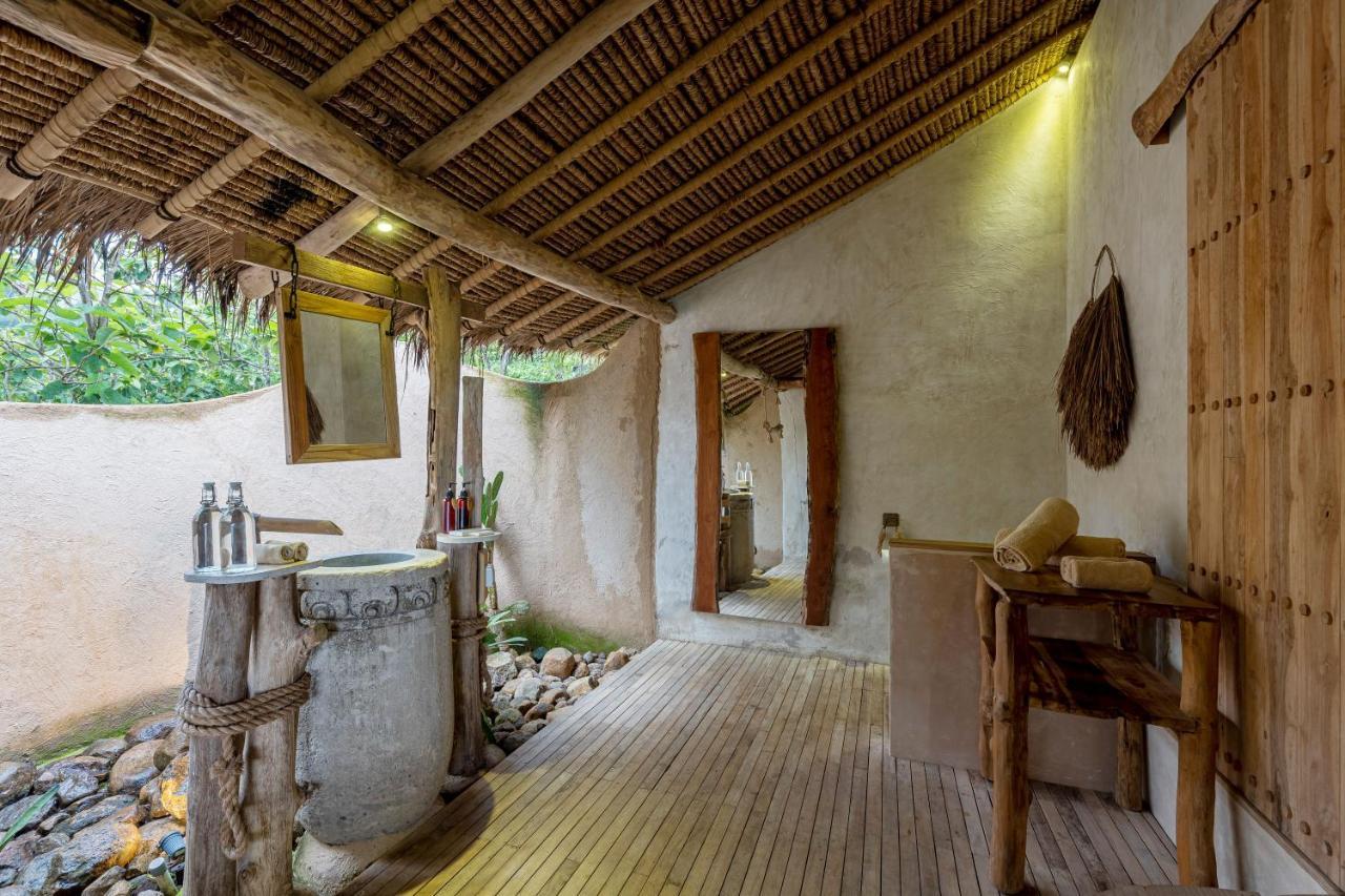 Mathis Lodge Amed Buitenkant foto